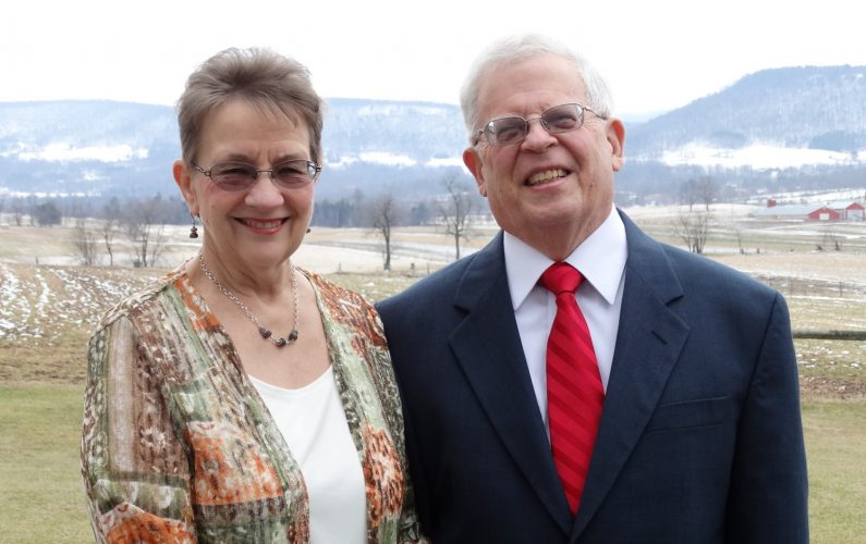 Oval couple observes  their 50th anniversary